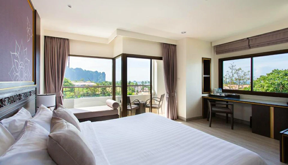 هتل کرابی هریتیج